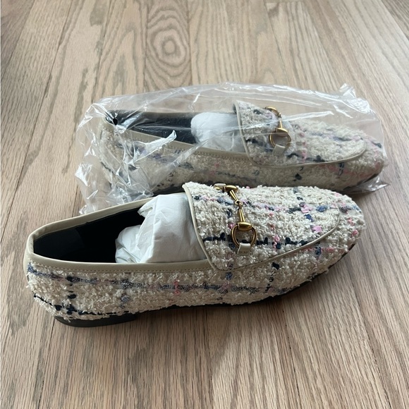 NIB Limited Edition Gucci Tweed Loafers Size 37 - Picture 1 of 4
